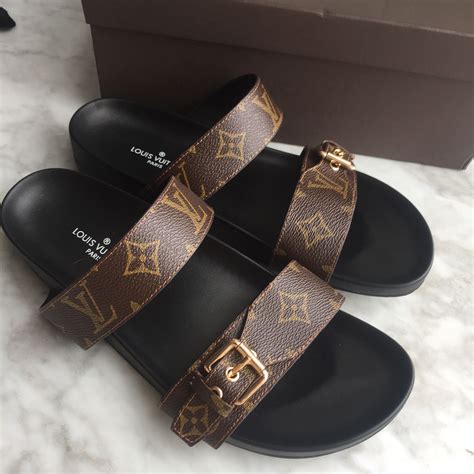 louis vuitton slippers women's.